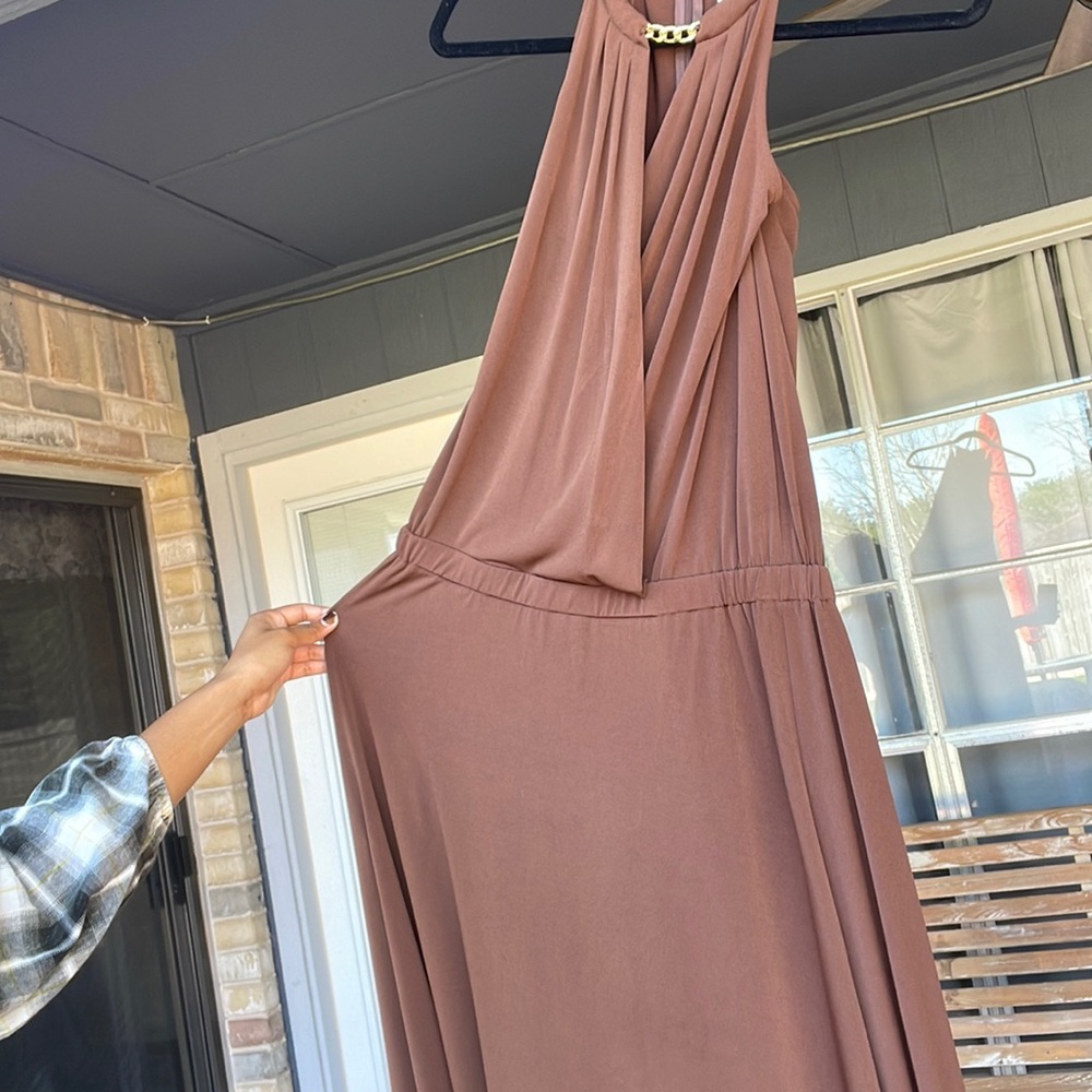 deep V brown dress with chain collar